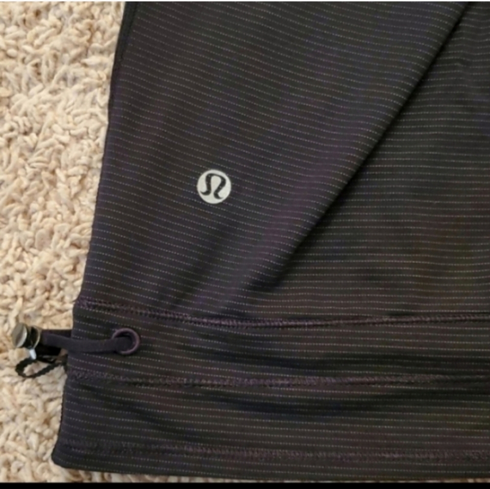 Lululemon Tame Me Tank Top - Picture 5 of 10
